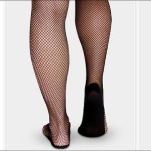 CAPEZIO Professional Fishnet 3000 Sz S/M